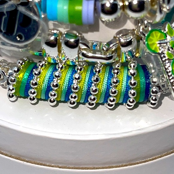 Spring Stacks 2023 - Picture 3 of 4